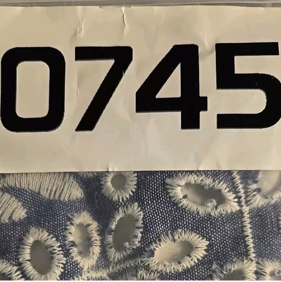 Alice + Olivia Honor Chambray Eyelet Flutter Sleeve‎ Dress - Picture 13 of 13